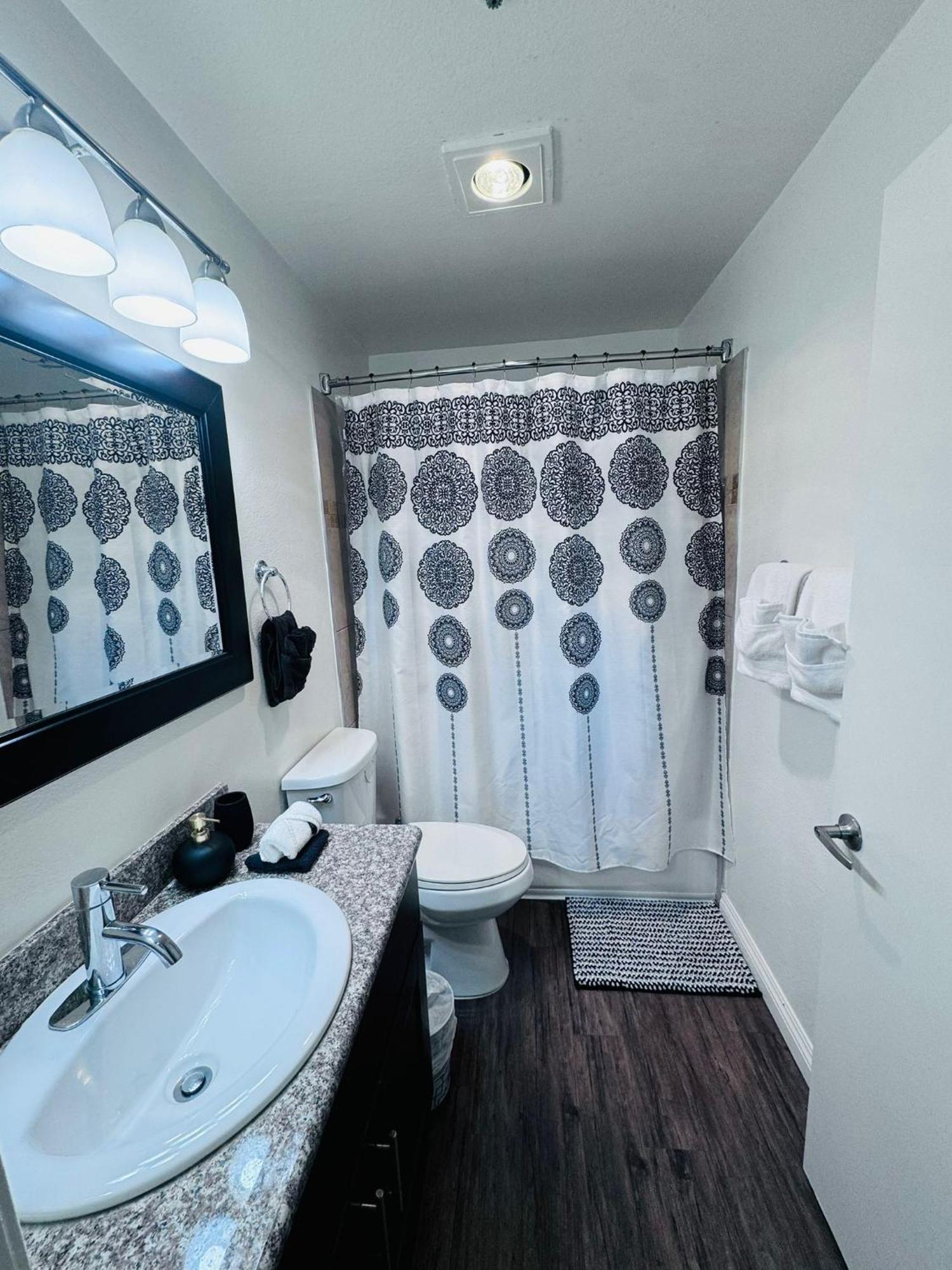 Amazing Universal Studios Loft Free Parking Лос-Анджелес Екстер'єр фото